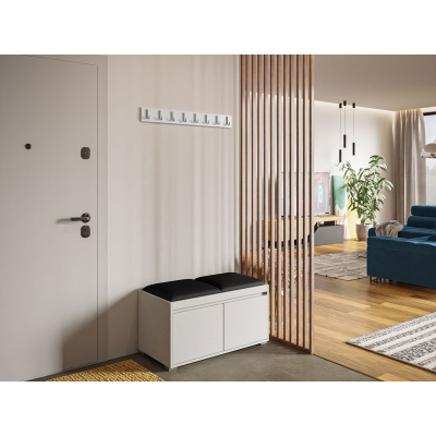 Předsíňová stěna CLENZE 9 - bílá / černá ekokůže